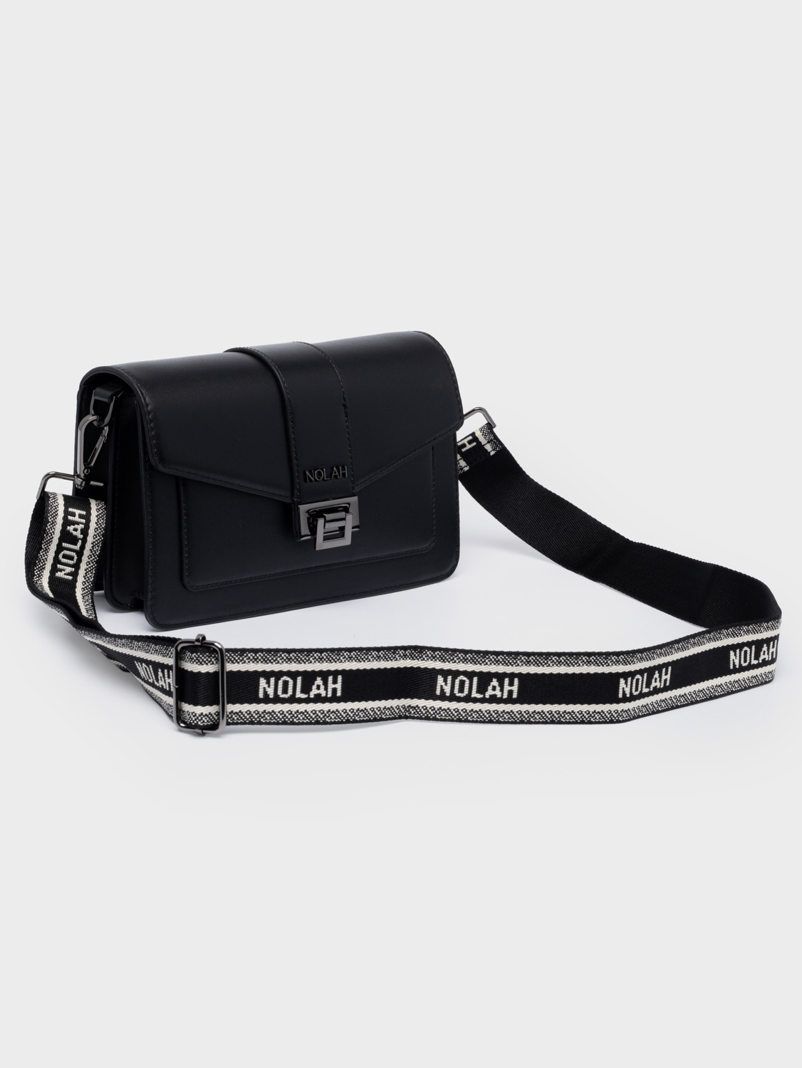 Danny Black Gun Nolah - Image 2