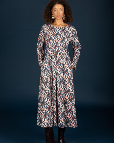 Fuller dress Chaton Anerio
