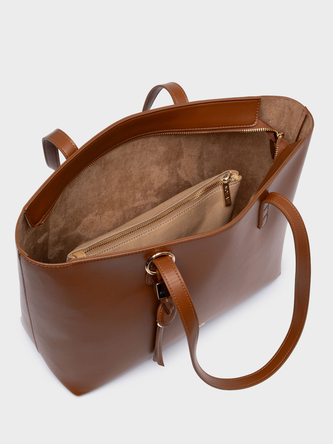 Nolah Pierre Brown - Image 4